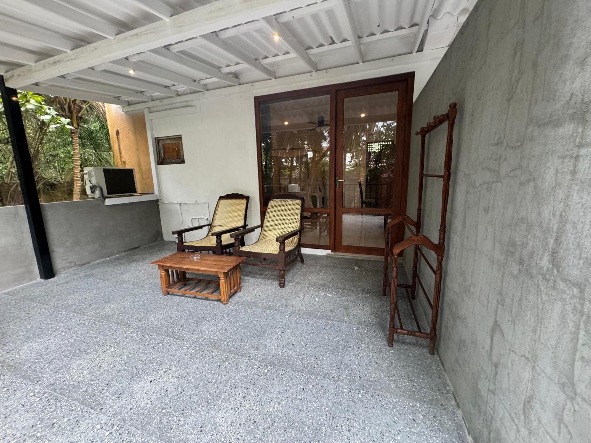 Brinkhouse Guesthouse , Unawatuna Beach Екстер'єр фото